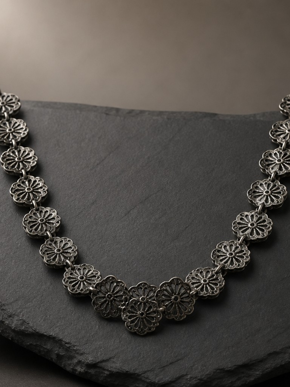Floral Link Necklace - Picture 1 of 2